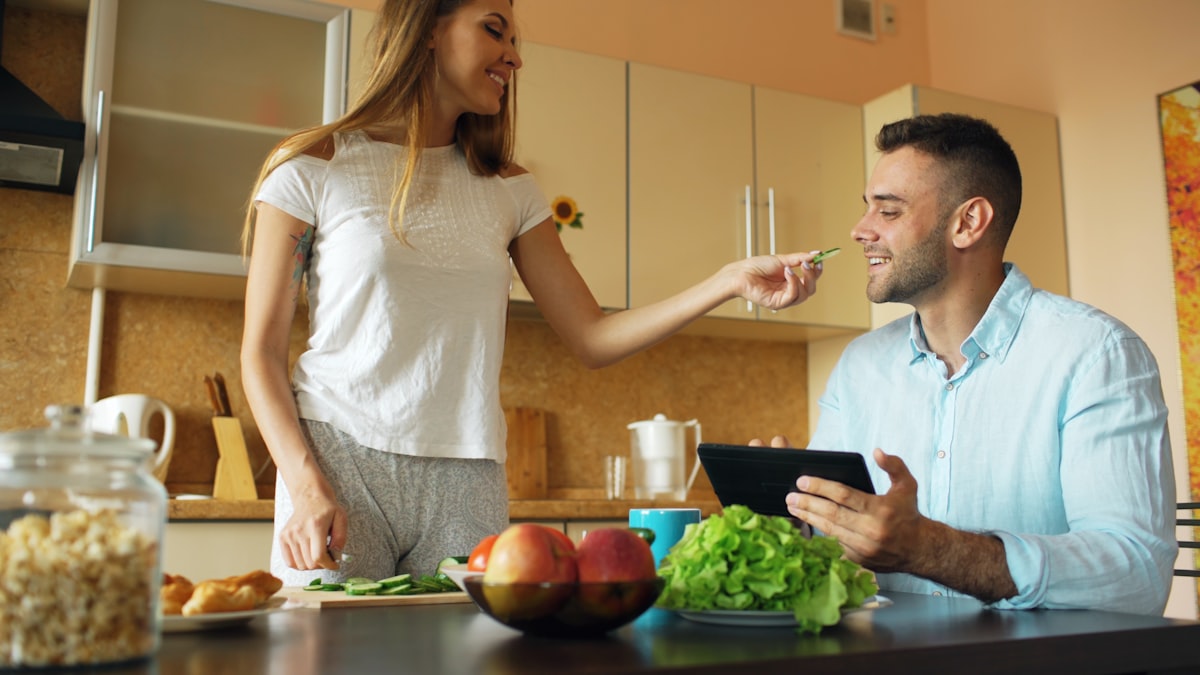 Adapting nutrition plans to lifestyle and preferences